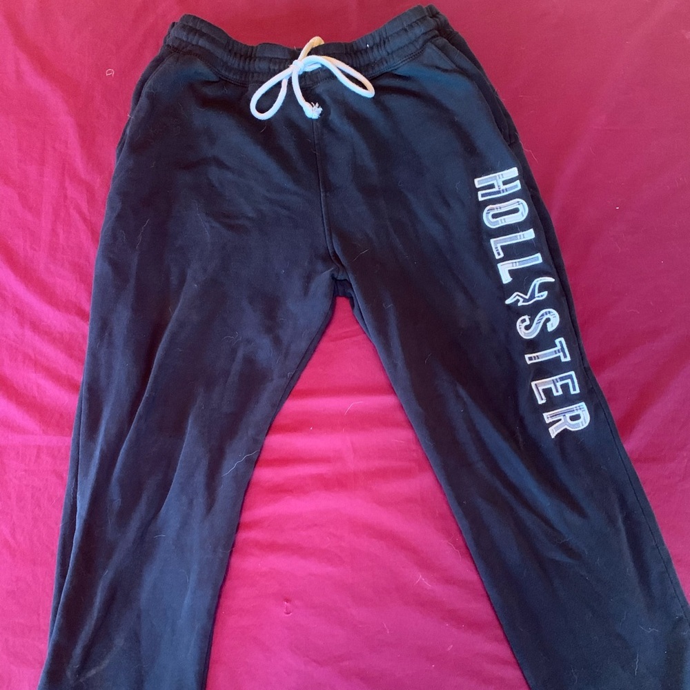 Women’s Hollister sweats
